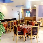 Hotel Menino Regency